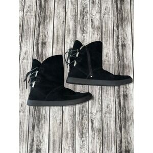 KOOLABURRA by UGGS Shazi Short Boots womens Black Suede Size 10‎